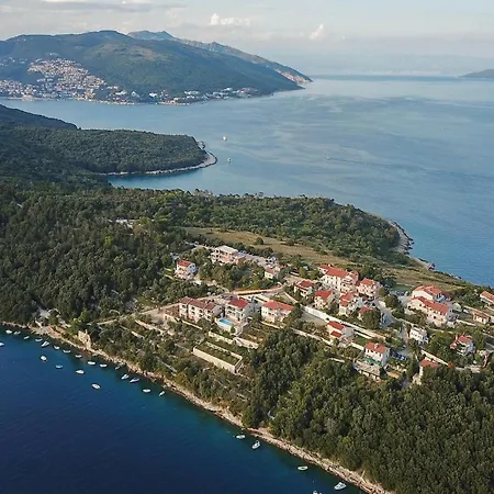 Vlastelini Ii Holiday home Sveta Marina