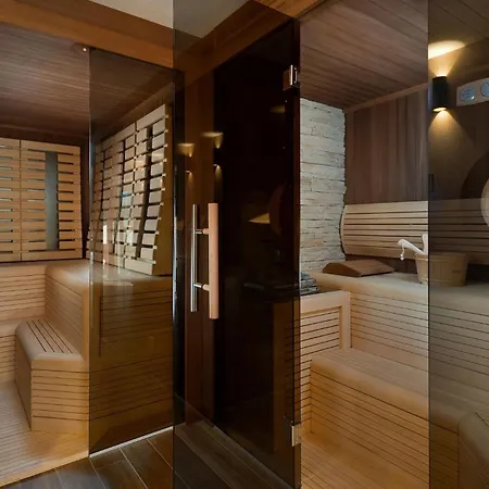 Vlastelini Ii Holiday home *